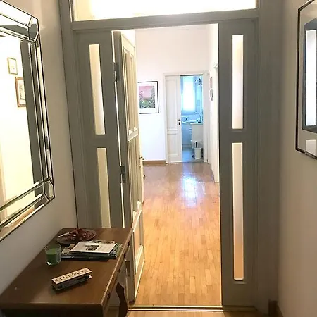 Myroom A Un Passo Dal Centro 招待所