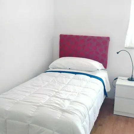 Myroom A Un Passo Dal Centro 招待所 阿雷佐
